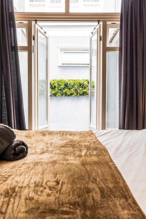 Excellent Listing 'Shiraz' Apartment Den Haag Bagian luar foto